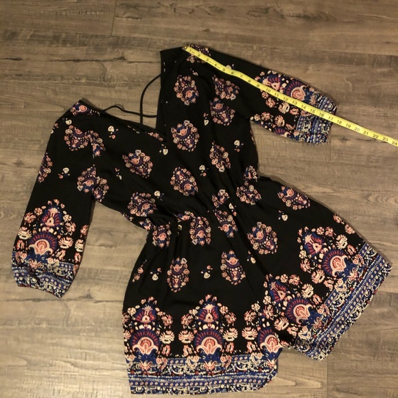 Rags To Riches Romper - Picture 14 of 16